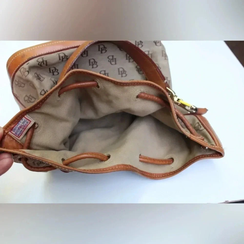 Dooney & Bourke vintage dooney